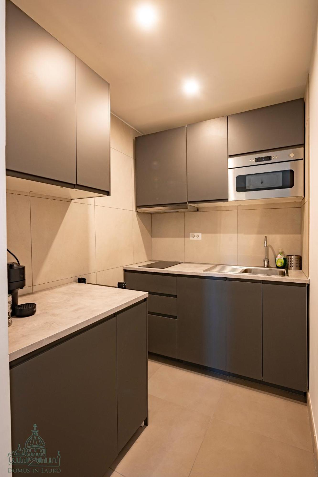 Domus In Lauro Apartment Rom